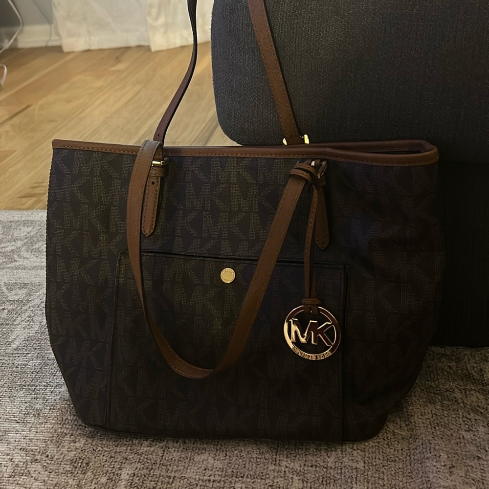 Michael Kors Tote